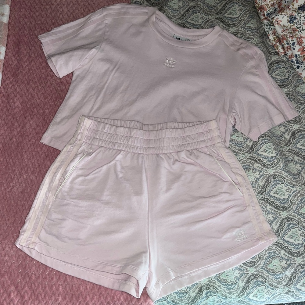 Lilac adidas set